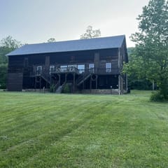 Bitter Goose Lodge