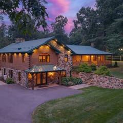 Hot Tub, Private Pool, Sports Courts, Fire Pit