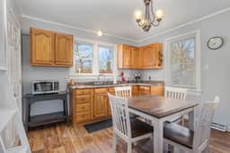 Cozy House, Pets Welcome, Minutes from Harrisburg - Image 2
