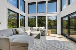 Luxury Escape, Hot Tub, Fireplace, Espresso Bar - Image 5