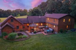 Ridgetop Cabin, Game Room, Hot Tub, Pickleball - Image 4