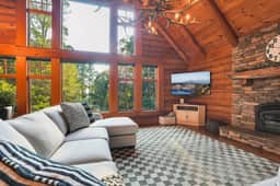 Secluded Retreat |Hot Tub, Game Room, Fire Pit - Image 4