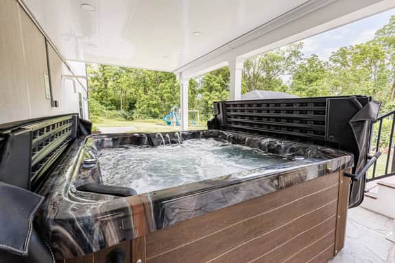 Pool | Hot Tub | Pickleball Court | Game Room - Image 2