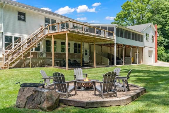 Riverfront, Hot Tub, Game Room, Camp Fire - Image 2