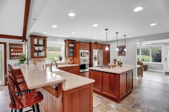 The Farm | Bunk House | Pickleball | Game Room | Baseball - Image 2