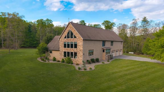 Mountaintop Cabin |Game Room | Pickleball | Bunk Room - Image 1