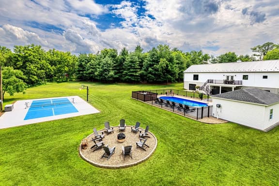Pool | Hot Tub | Pickleball Court | Game Room - Image 1